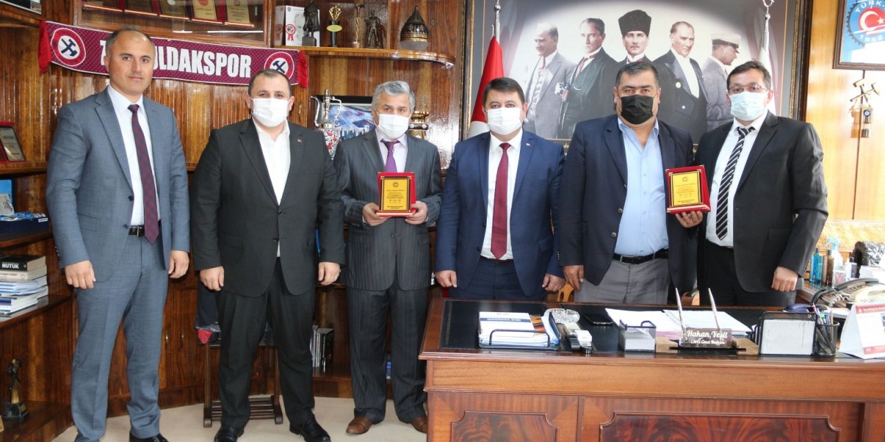 Gmi̇s Personeli Akgün Ve Dübüş Emekliye Ayrıldı