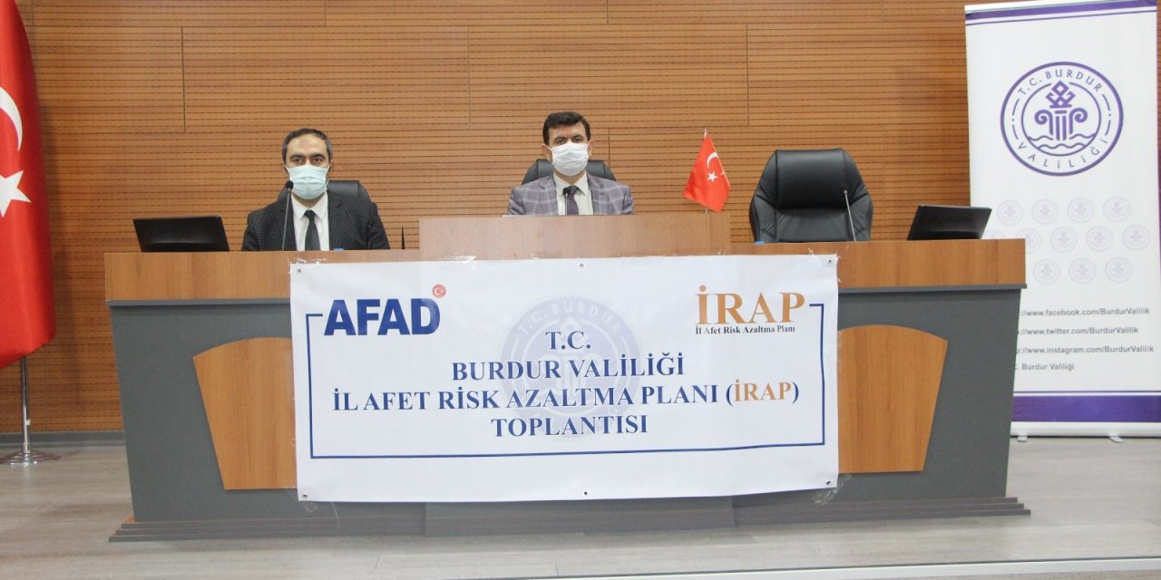 Burdur’da İ̇l Afet Risk Azaltma Planı Toplantısı