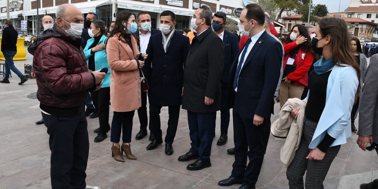 Kuşadası Belediyesi’nden Balıkçı Esnafına Destek