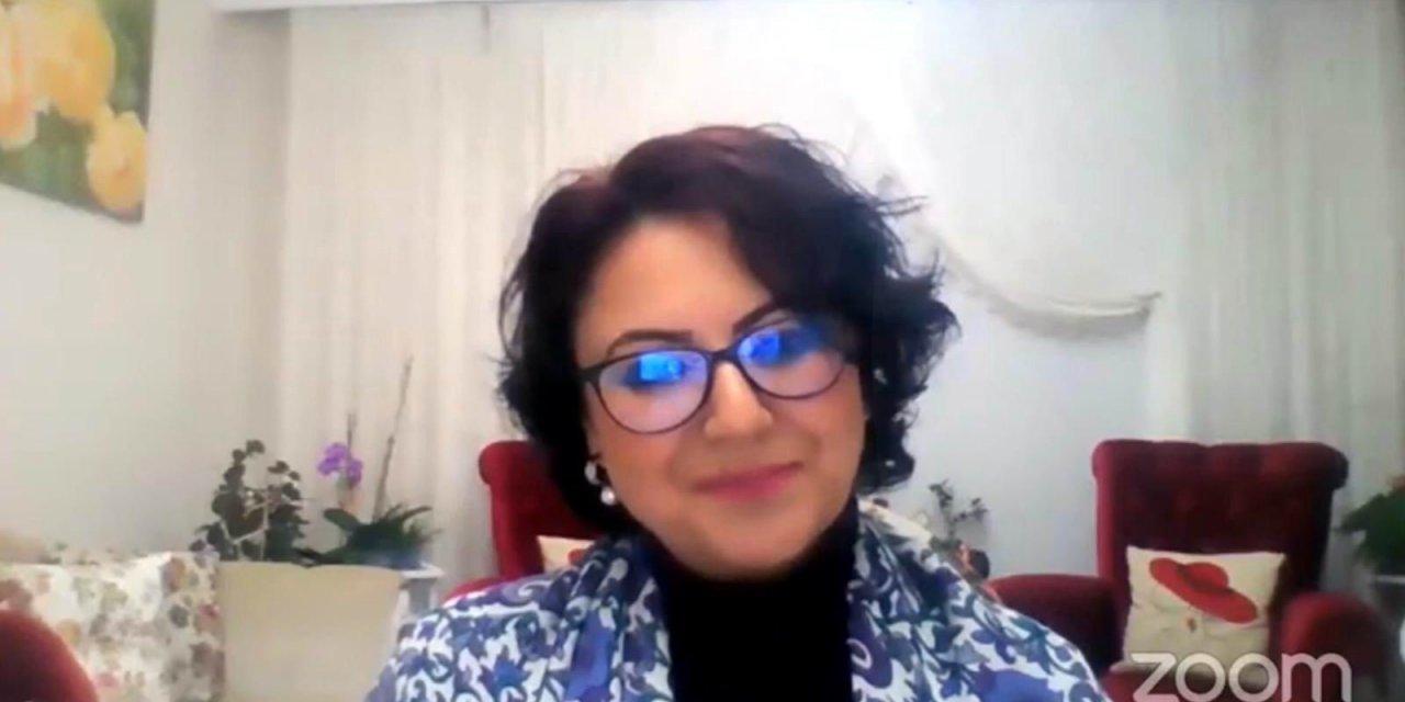 Üniversitede “orta Çağ Avrupasında Kadın” Anlatıldı