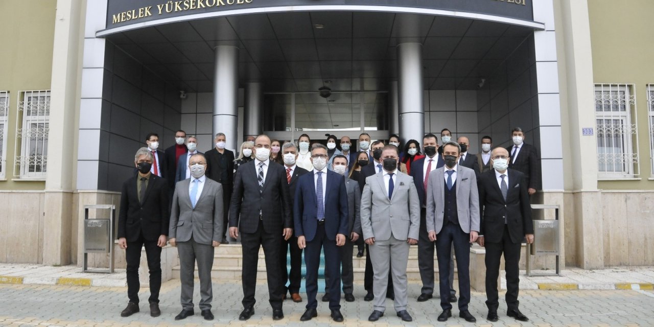 Rektör Aksoy: “başarıyı İleri Noktaya Taşımak İstiyoruz”