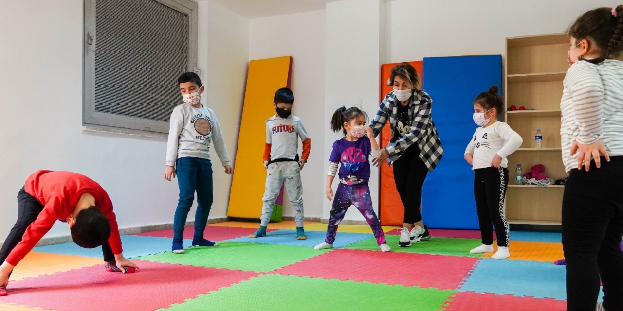 Keçiörenli Minikler Çocuk Eğitim Merkezi’nde Bilimle Büyüyor