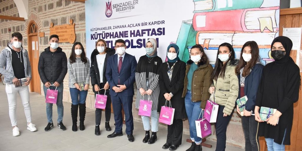 Başkan Çelik’ten Kütüphaneler Haftasında ‘millet Kıraathanesi’ Müjdesi