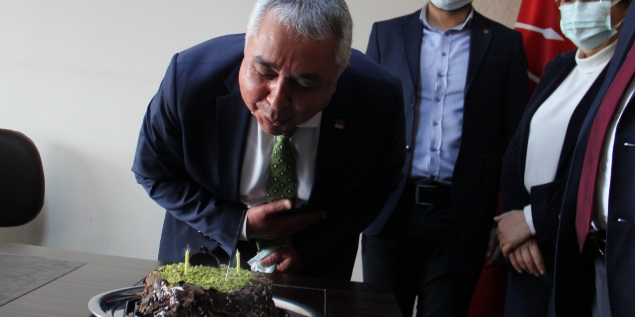 Başkan Çankır’a Doğum Günü Sürprizi