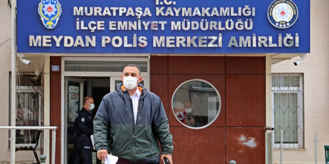 Sokak Ortasında Dayak Yiyen Kadını Kurtarmak İçin Hayatını Hiçe Saydı