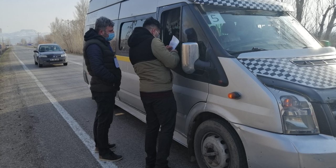 Ağrı’da Okul Servis Araçları Denetlendi