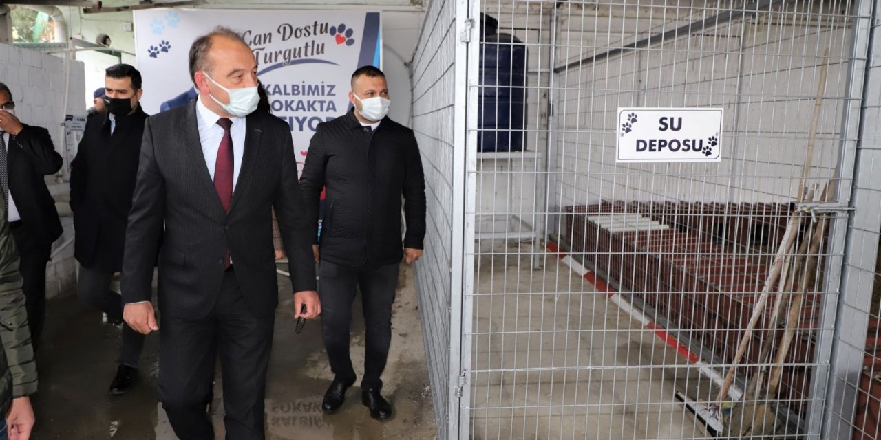 Başkan Akın: "kapımızın Önüne Bir Kap Yemek Ve Su Koymayı Unutmayalım"