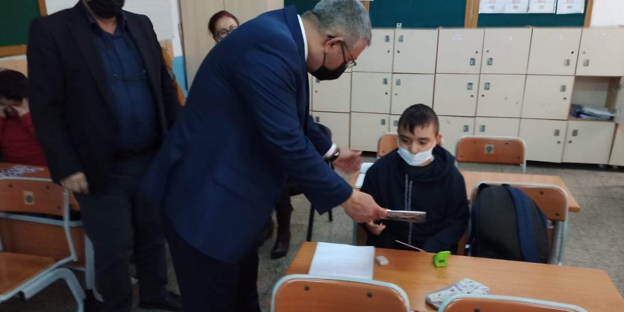 Demokratik Sağlık Sen’den Otizmli Çocuklara Ziyaret