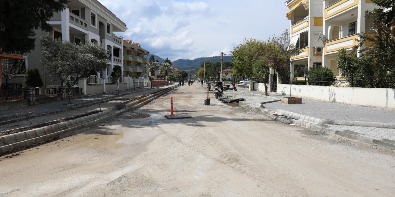 Marmaris Belediyesi Hız Kesmiyor