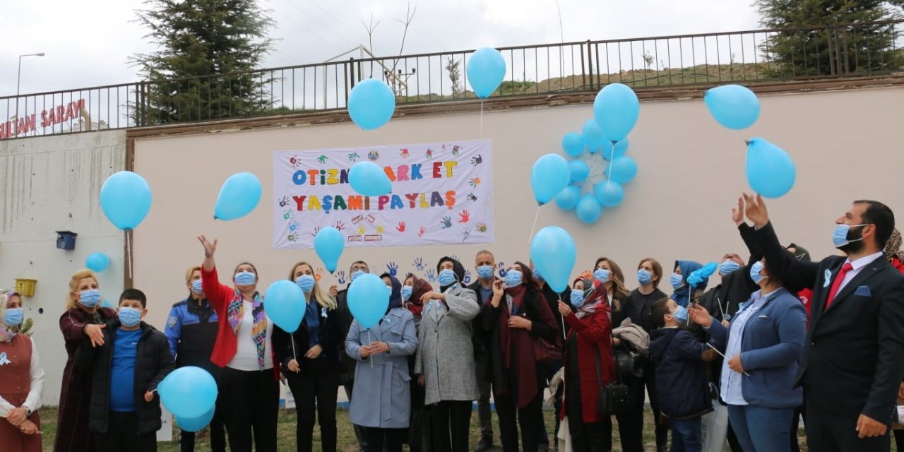 Elazığ’da, ’otizm Farkındalık Günü’ Etkinliği