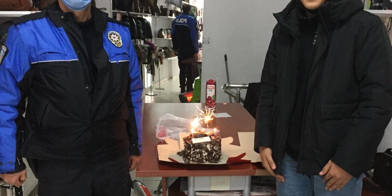 Polisler, Meslektaşlarının Talebini Geri Çevirmedi