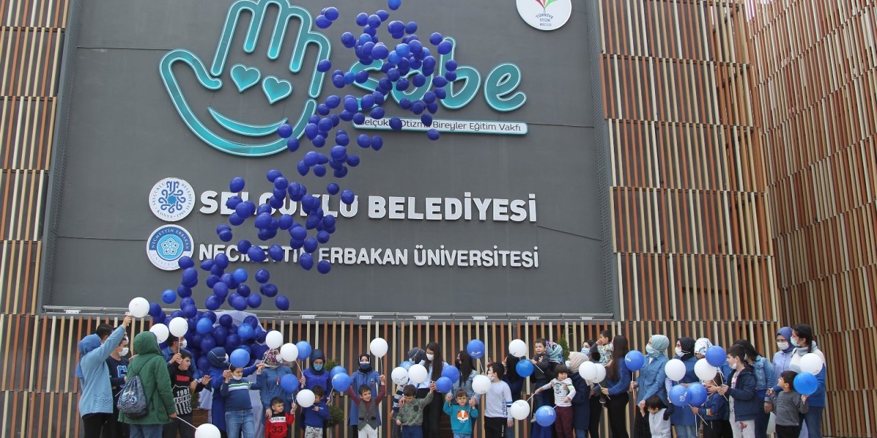 Otizmli Bireyler Ve Aileleri Bir Gün Değil Her Gün Anlayış Bekliyor