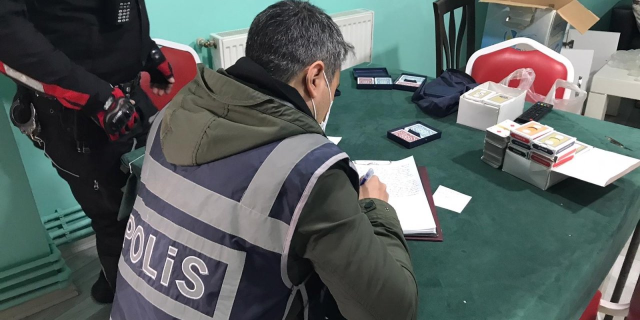 Kahramanmaraş’ta Kumar Oynayanlara Baskın