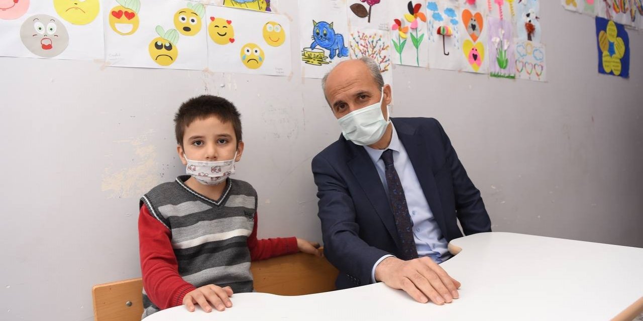 Başkan Okay, “otizmli Bireylerin Her Zaman Yanındayız”
