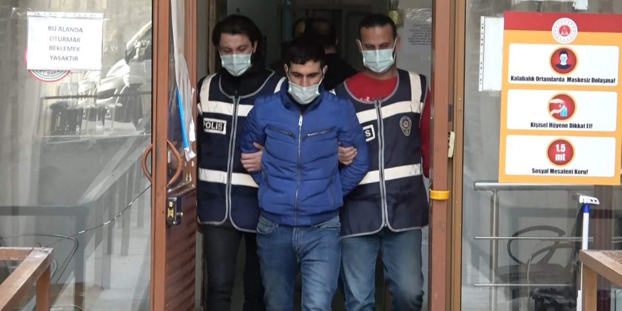 Yakalanınca Kız Arkadaşını Bırakıp Kaçtı
