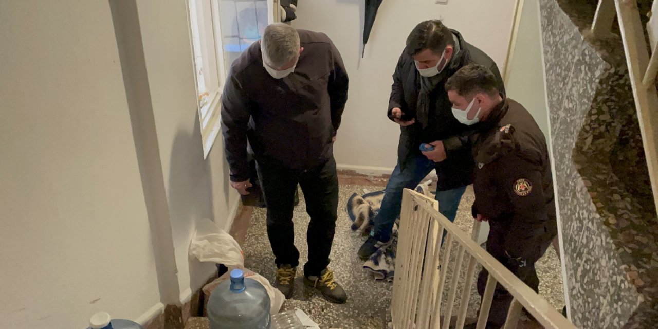 Çocuğunu Göremeyince Kalbine Sıktı