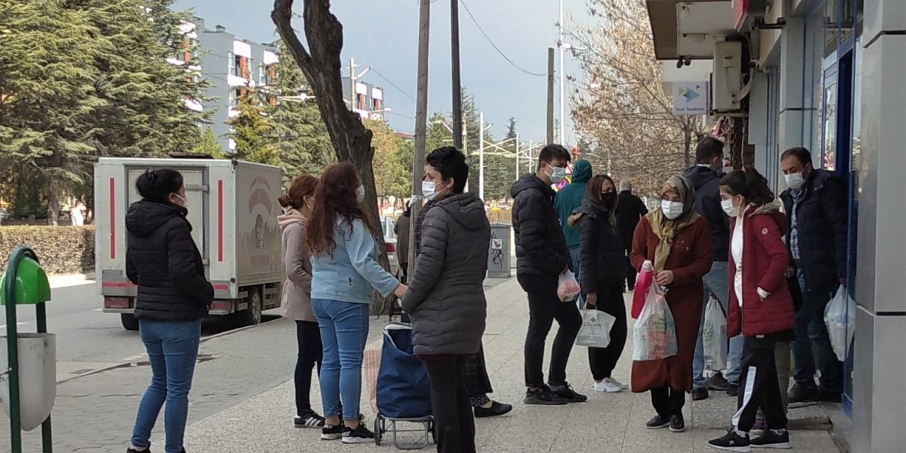 Hafta Sonunda Alışveriş Akını