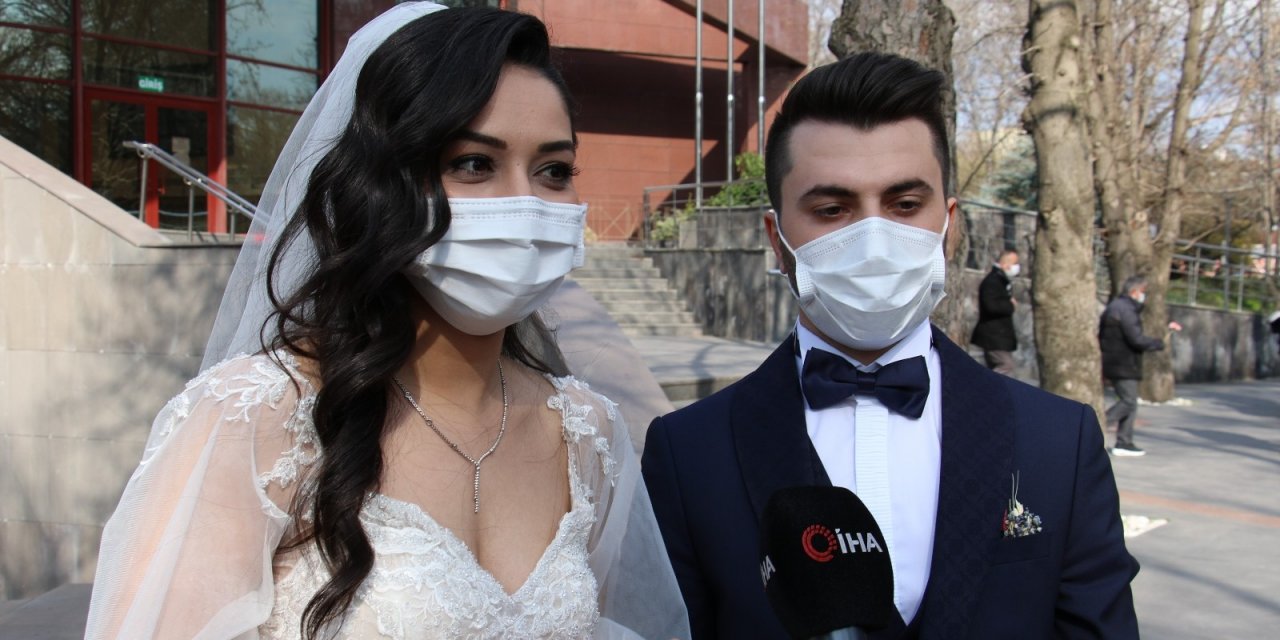 Mutluluğa Bu Kez Kısıtlamalarda İmza Atıldı