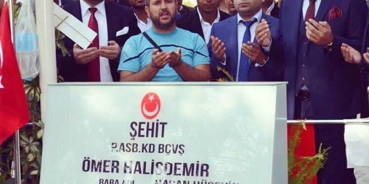 Akil Gençler’den Bildiri Yayımlayan Amirallere Sert Tepki