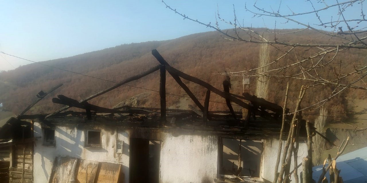 Çorum’daki Yangında Ölü Sayısı 2’ye Yükseldi
