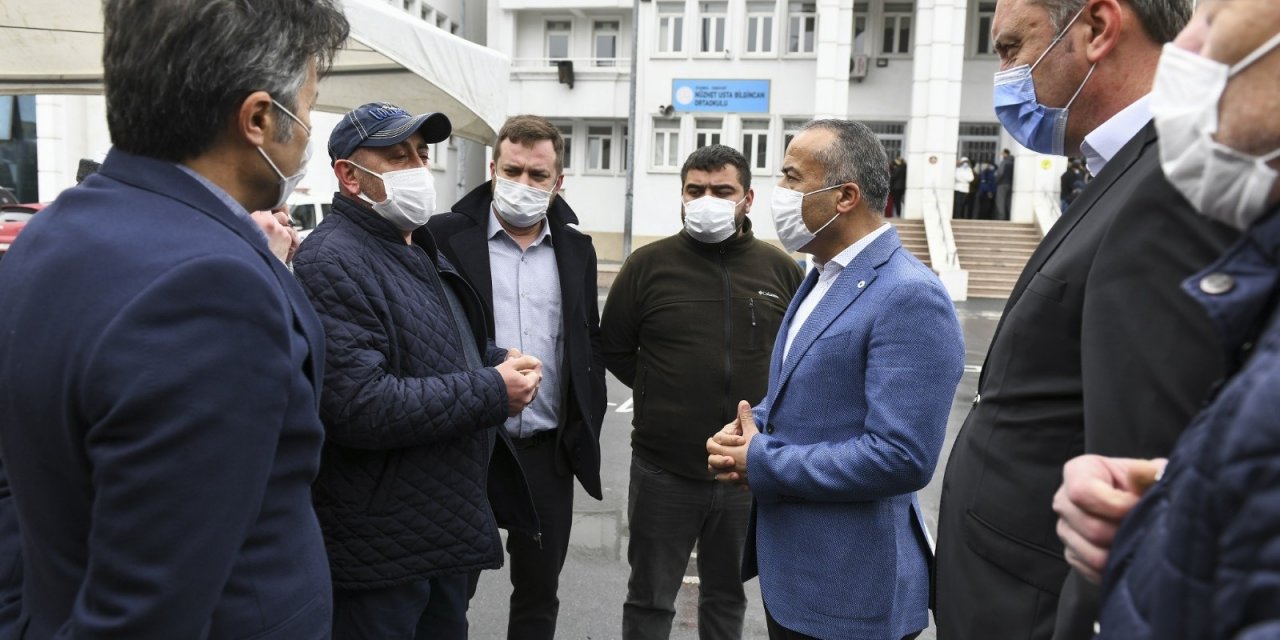 Esenyurt Belediyesi Ekipleri Oy Kullanan Bulgar Göçmenleri İçin Görev Başında