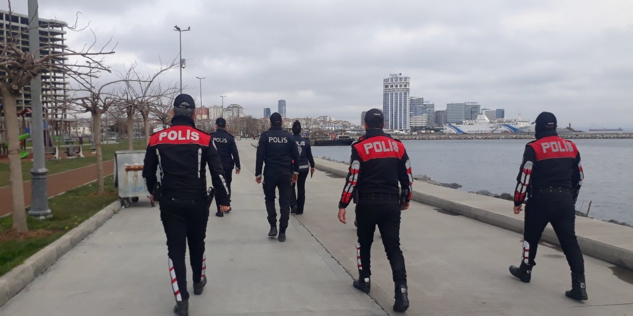 Bakırköy Sahilinde Ekipler Denetim Gerçekleştirdi