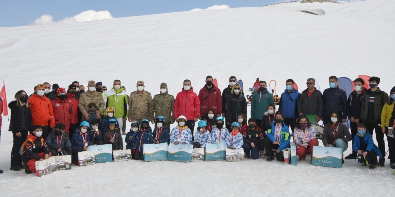 Vali Akbıyık: “hakkari Turizm Merkezi Olma Yolunda”