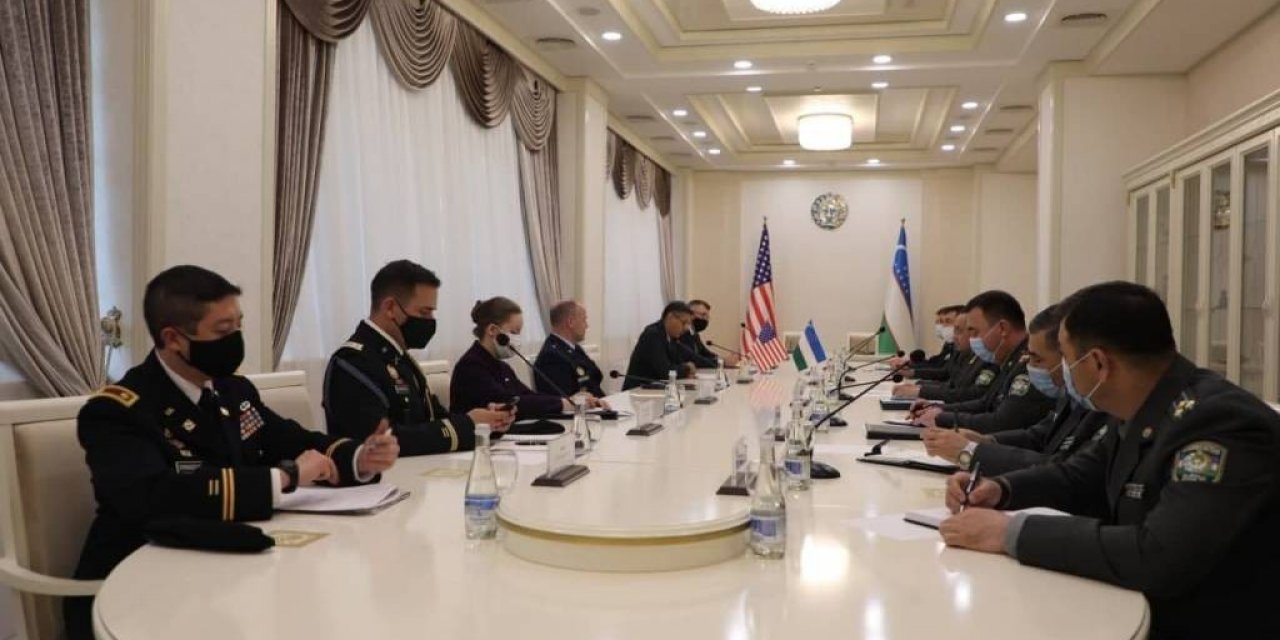Abd Askeri Heyeti Özbekistan’da