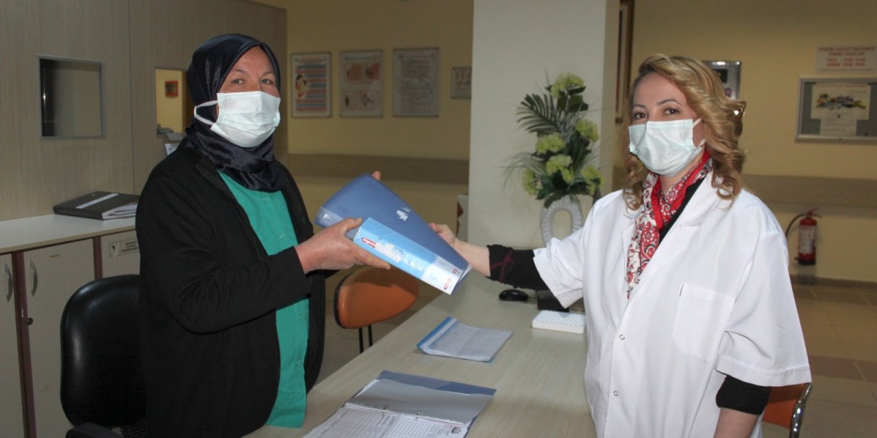 Hemşire Anne, Doktor Kızıyla Aynı Hastanede