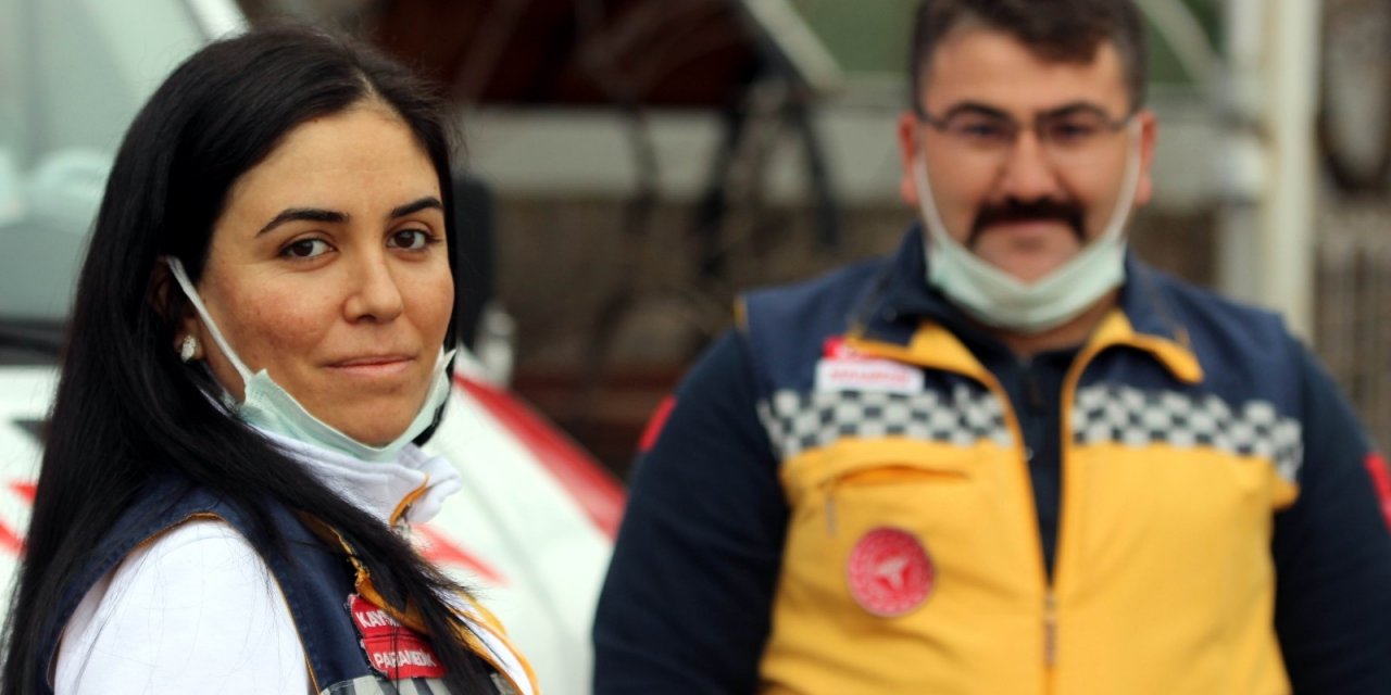 Karı Koca ’el Ele’ Verip Hayat Kurtarıyor
