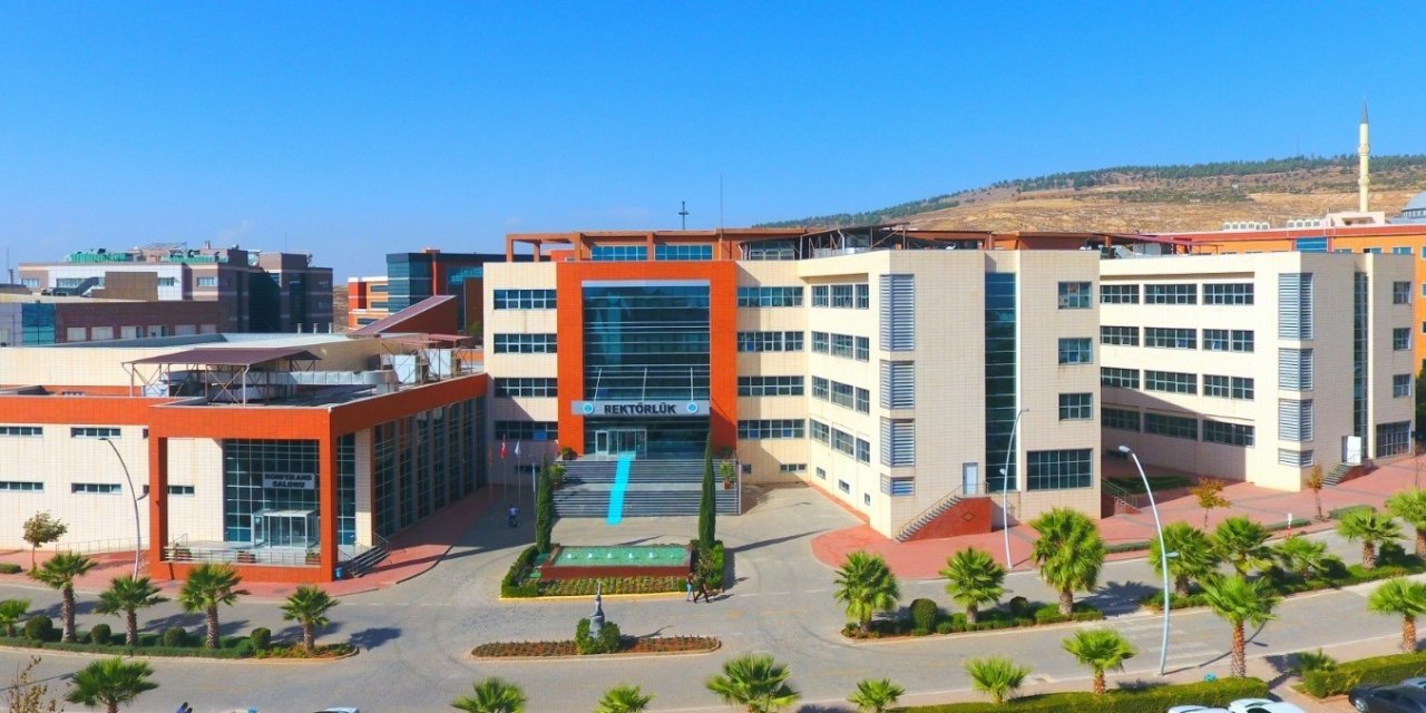 7 Aralık Üniversitesi’den Amirallerin Bildirisine Tepki