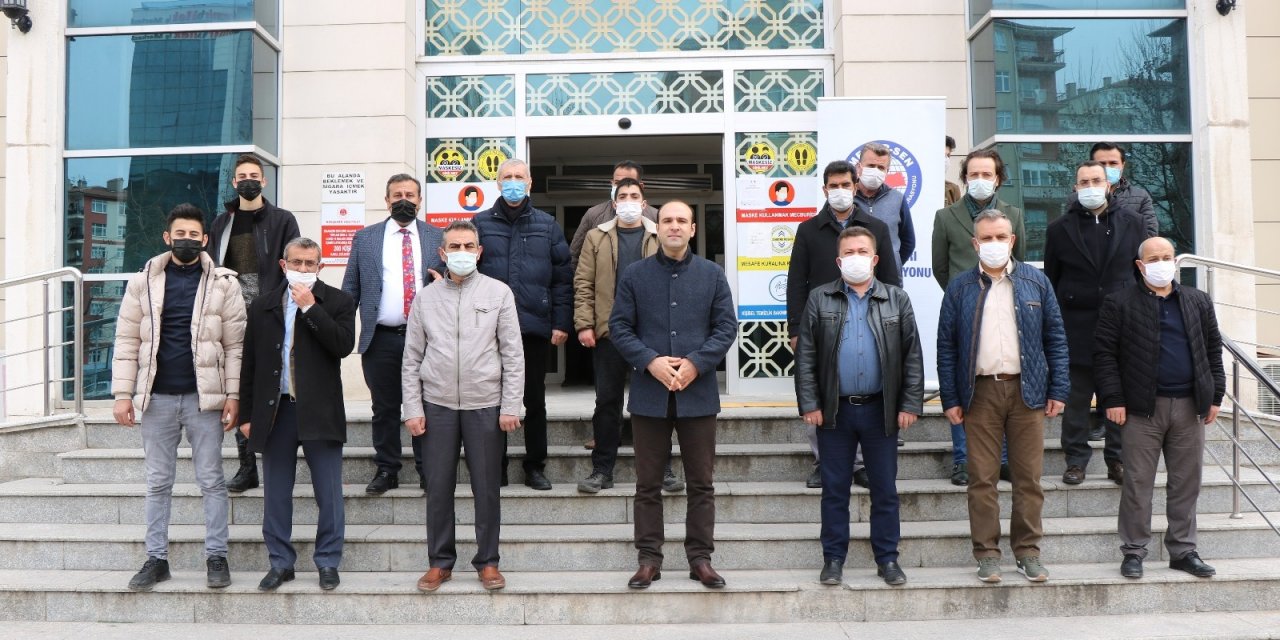 Kırşehir Memur-sen, “bir Gurup Emekli Asker, Vesayet Dönemini Özlemiş”