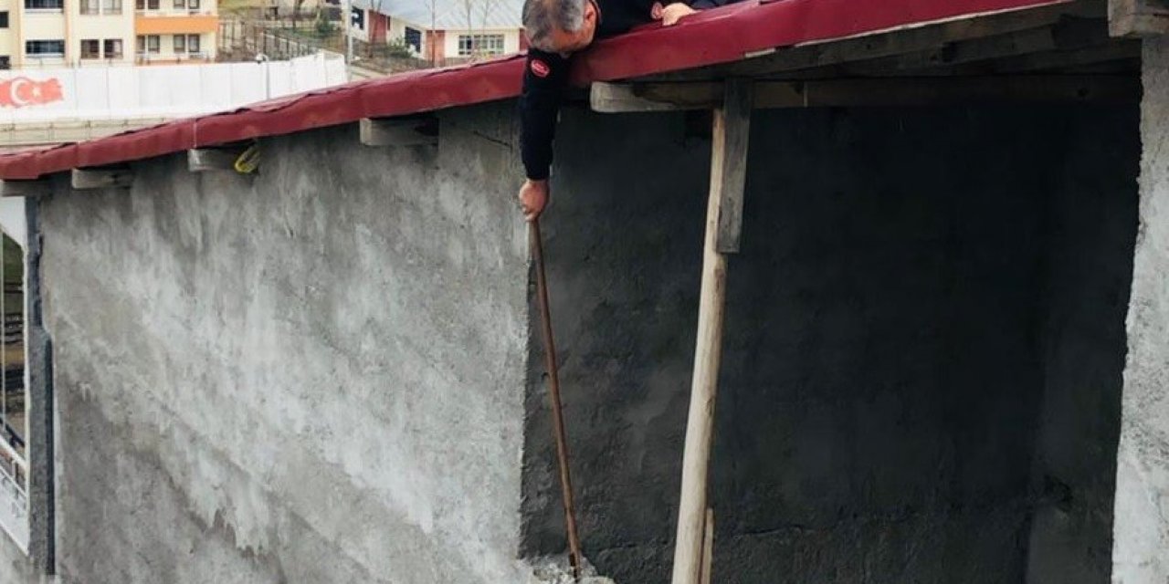 Bingöl’de İpe Takılan Güvercin Kurtarıldı