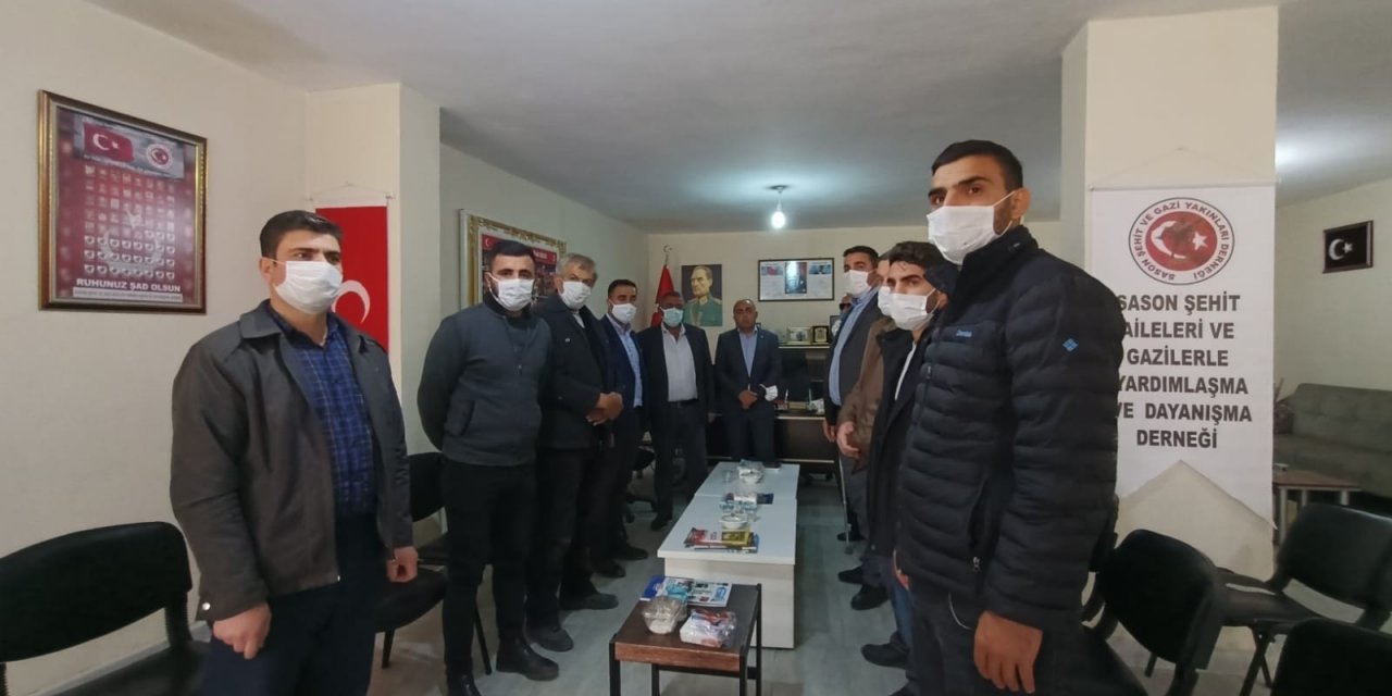 Emekli Amirallerin Gece Yarısı Bildirisine Bir Tepki De Şehit Yakınlarından Geldi