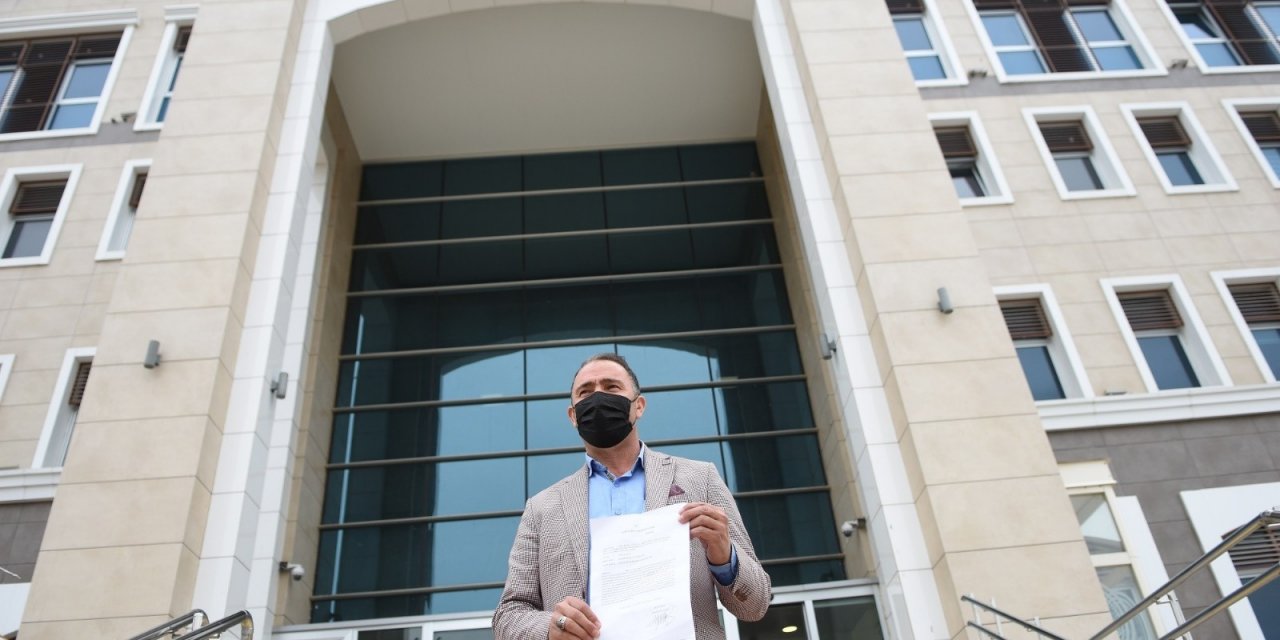 Mahalle Muhtarından, Bildiri Yayımlayan Emekli Amiraller Hakkında Suç Duyurusu