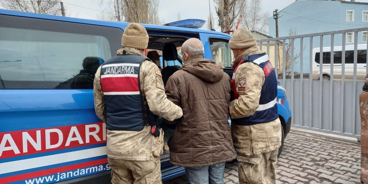 Ardahan’da Uyuşturucu Operasyonunda Üç Kişi Yakalandı
