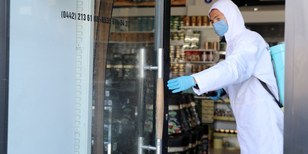 Büyükşehir’in Salgınla Mücadele Çalışmaları Hız Kesmeden Sürüyor