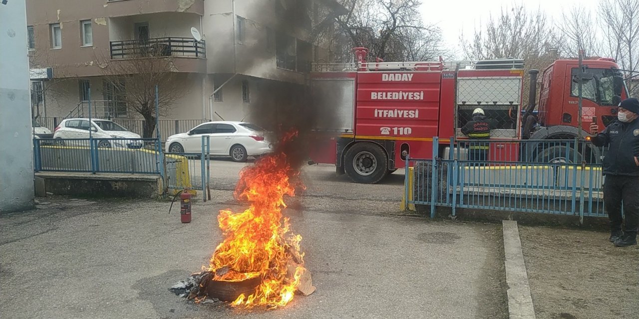 Daday’da Emniyet Güçleri Yangın Tatbikatı Yaptı