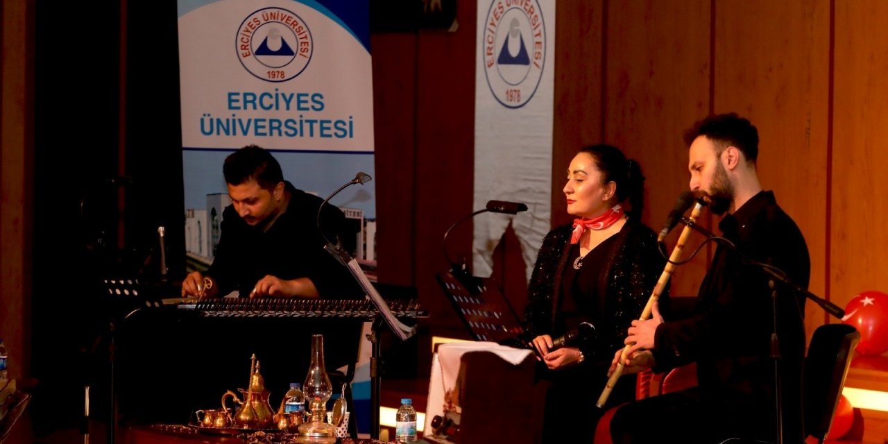 Erü’de ’on Kıta Bir Vatan İ̇lelebet İ̇stiklâl’ Programı Düzenlendi
