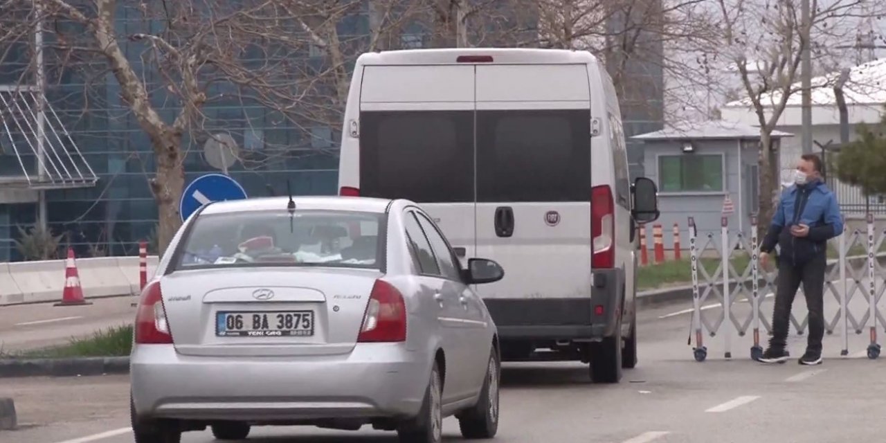 Tutuklanan Amiraller Ankara Terörle Mücadele Şube Müdürlüğüne Getirildi