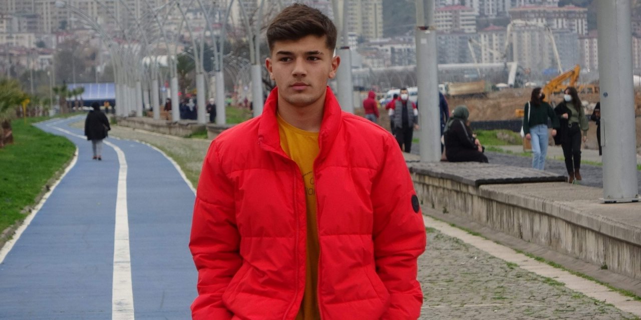 Apple’nin Reklam Yüzü Trabzon’dan