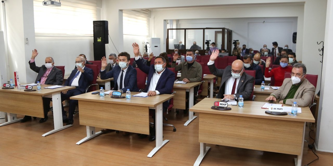 Efeler’de Esnafı Rahatlatan Karar
