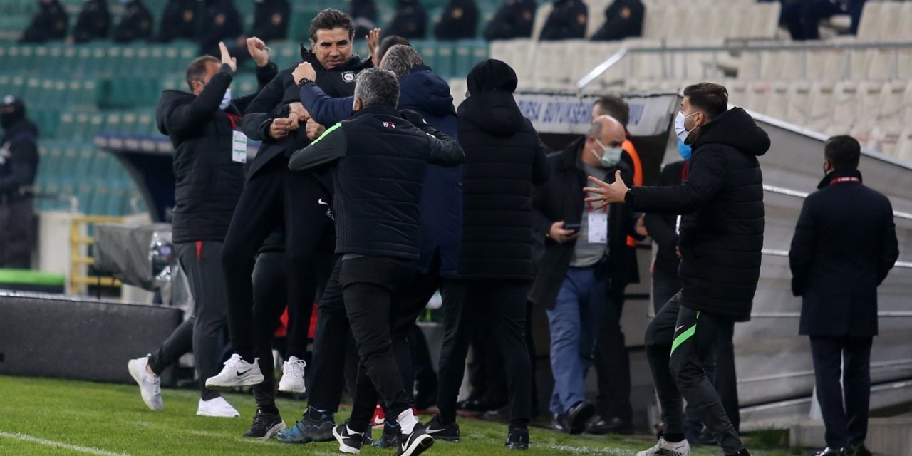 Tff 1. Lig: Bursaspor: 1 - Altay: 3