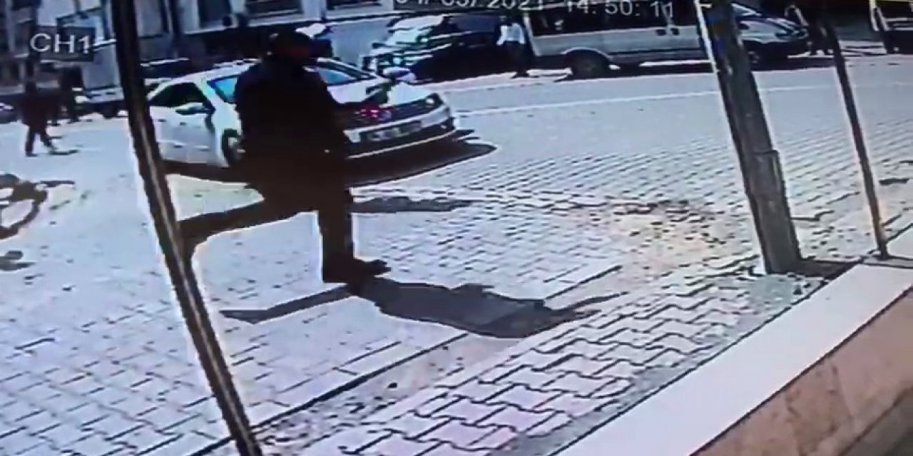 Esenyurt’ta Aileler Arasında Yaşanan Silahlı Kavga Kamerada