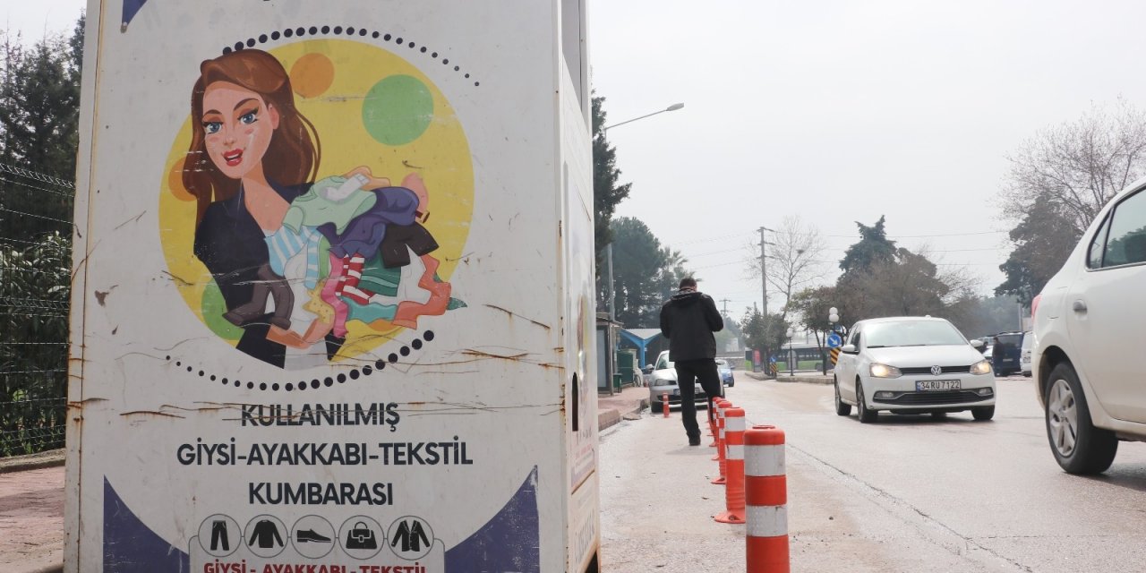İ̇htiyaç Sahipleri İçin Bırakılan Kıyafetleri Böyle Çaldı