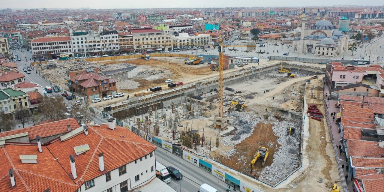 Mevlana Çarşısı Ve Altın Çarşı’da Dönüşüm Çalışmaları Sürüyor
