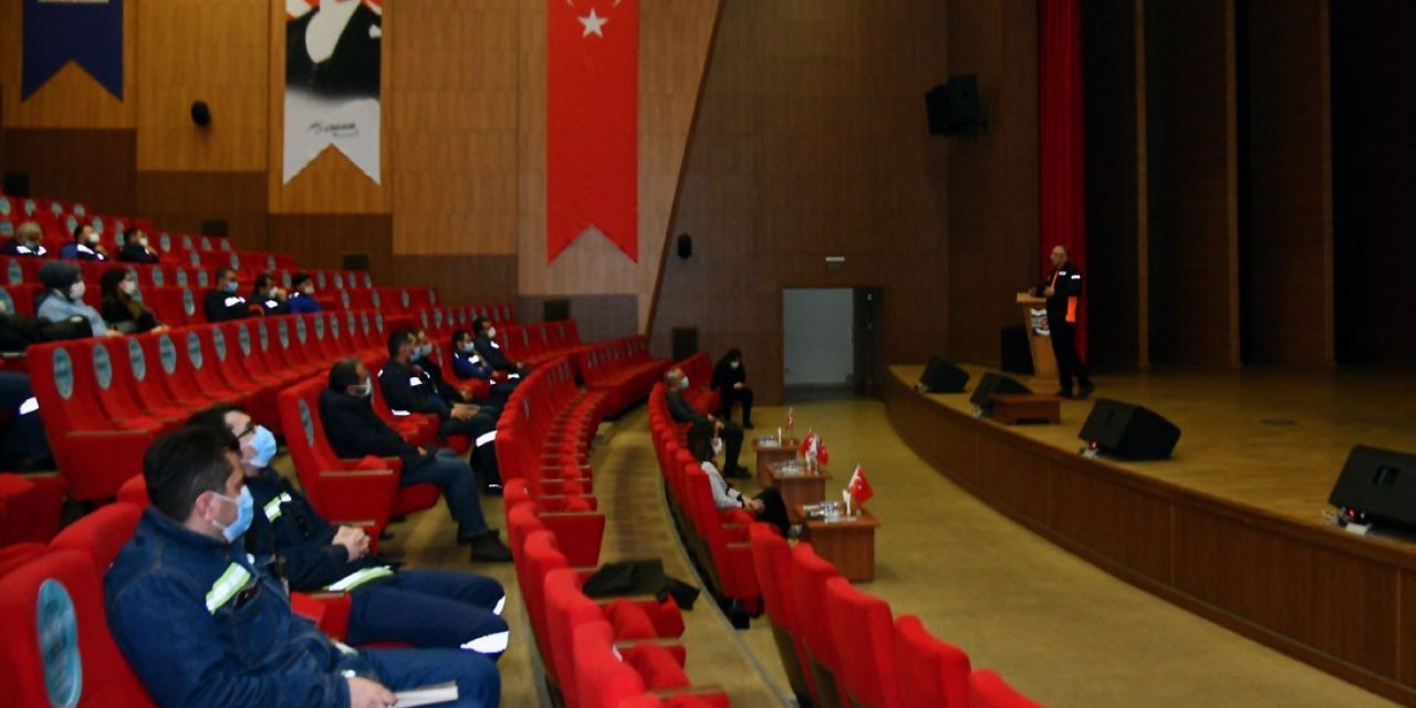 Kardemi̇r’den Sivil Savunmaya Destek