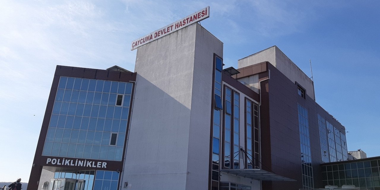 Hastanede Kuru Sıkı Tabanca İle Ateş Açtı