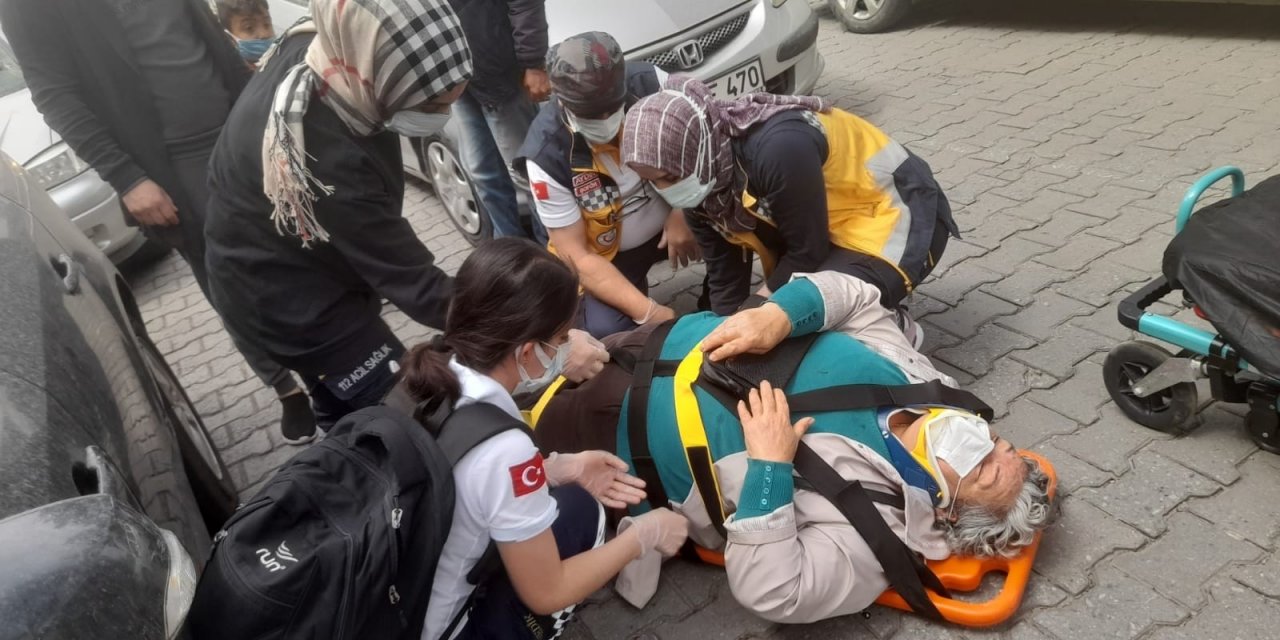 Pazardan Dönen Yaşlı Kadına Araba Çarptı