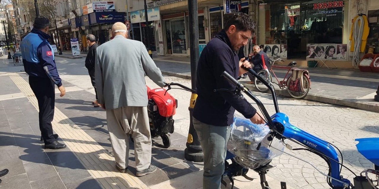 Kaldırım İşgallerine Göz Açtırılmıyor